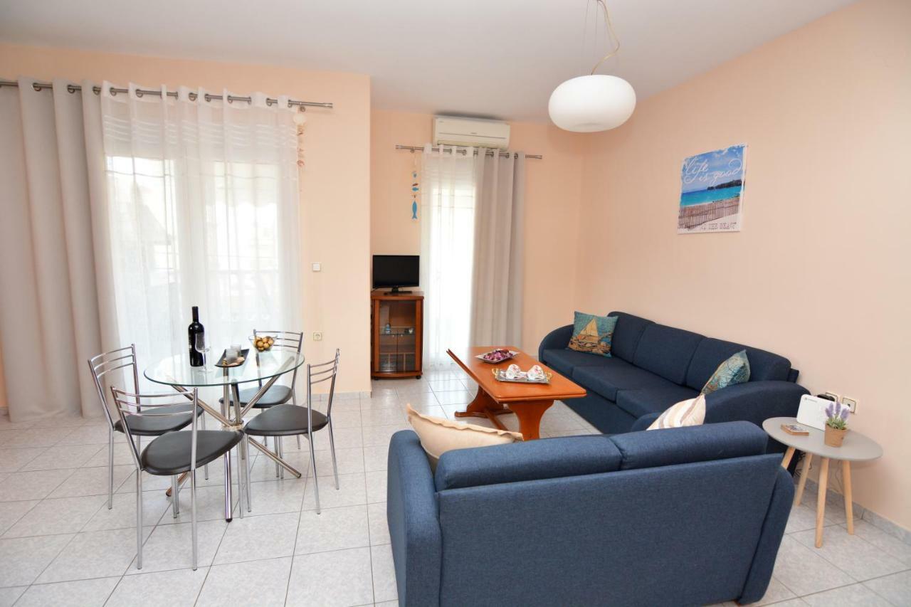 Elegant Apartment Near The Beach Nea Peramos (Macedonia) Exterior foto
