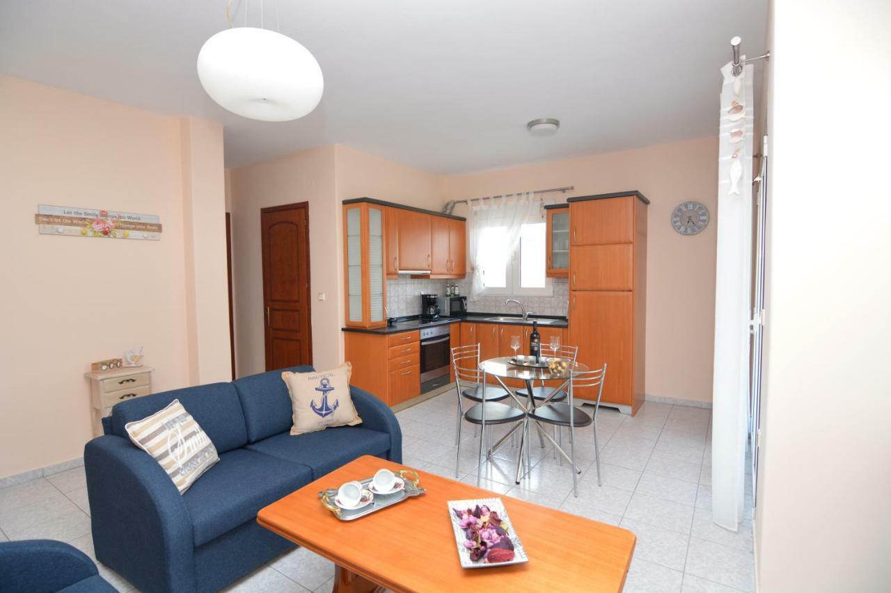 Elegant Apartment Near The Beach Nea Peramos (Macedonia) Exterior foto